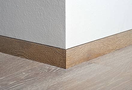 FLÄCHENBÜNDIGE WANDABSCHLÜSSE FLÄCHENBÜNDIGE WANDABSCHLÜSSE