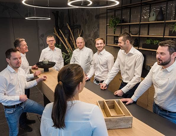 Dein kompetenter Josko Partner: OBERREITER GbmH